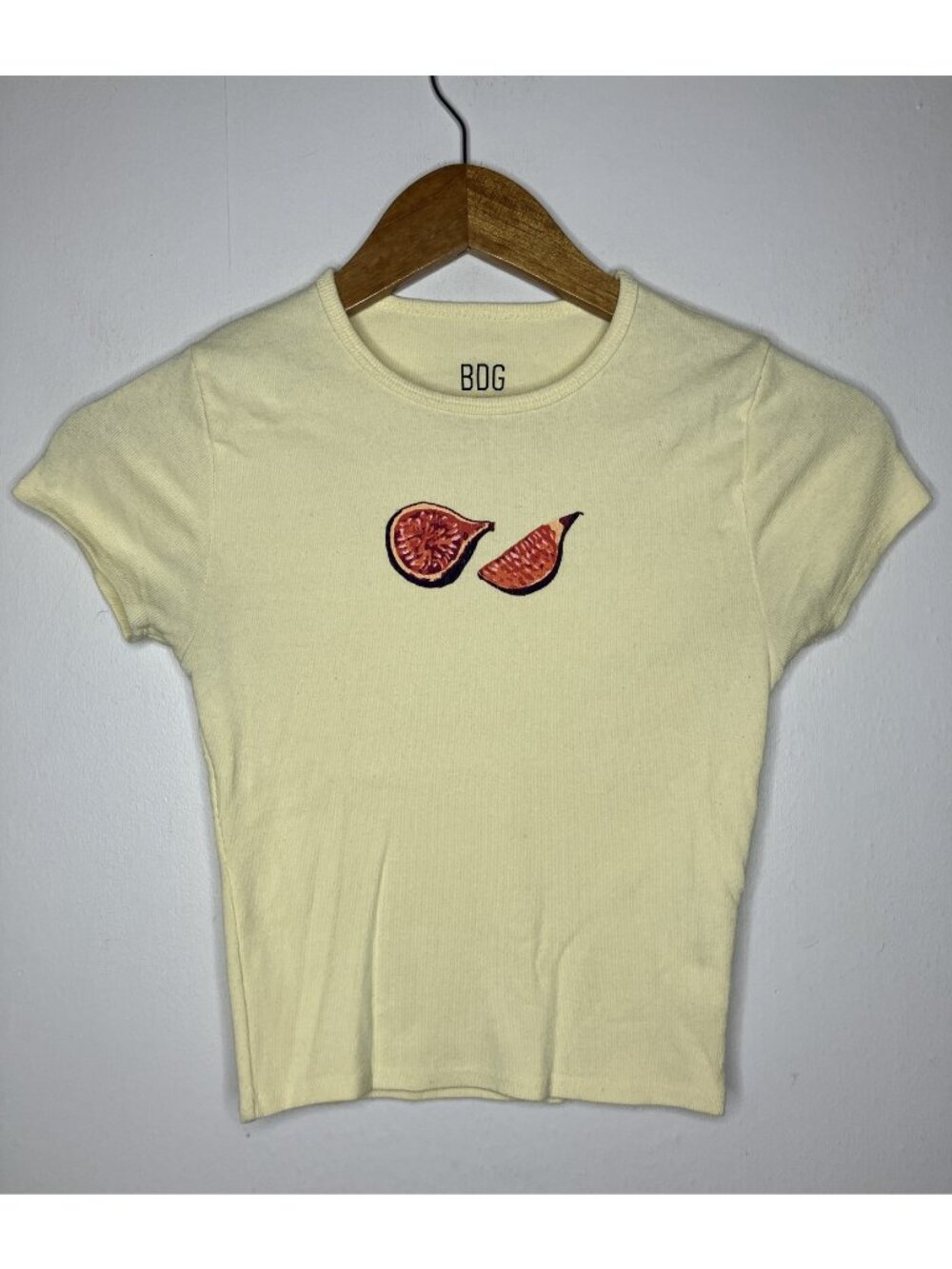 BDG Urban Outfitters Women's Yellow Fig Graphic Baby Tee Crop Top Small